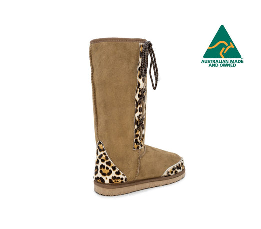 Classic Laced UGG Boots - Wild