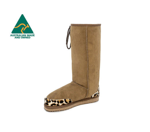 Classic Laced UGG Boots - Wild