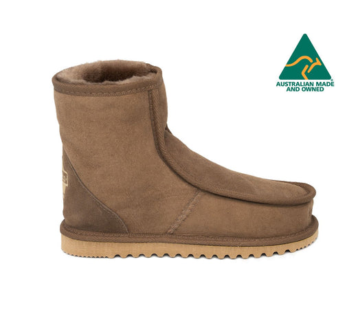 Short Bound UGG - sizes M15-18