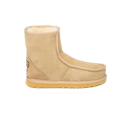 Short Bound UGG (Sizes 1-3)