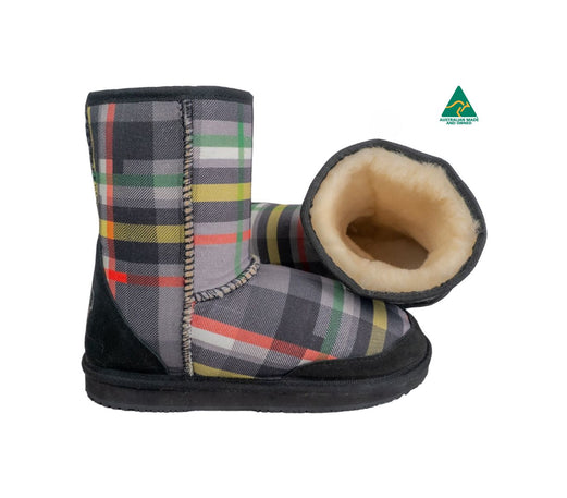 Classic Tartan UGG - Outback Collection