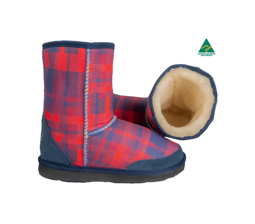 Classic Tartan UGG - Outback Collection